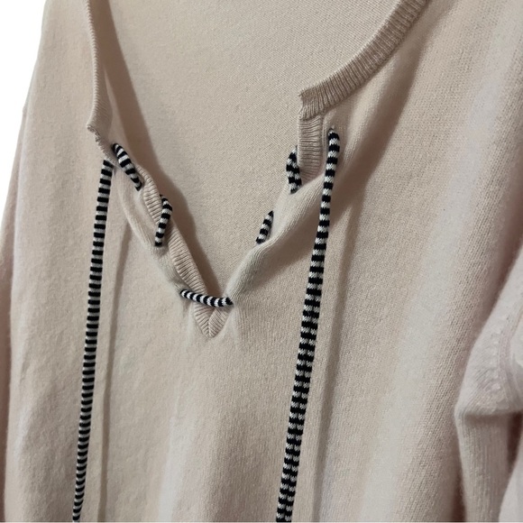 LABEL + Thread 100% Cashmere Henley Style Tie Sweater M Relaxed slouchy boxy - Picture 4 of 14